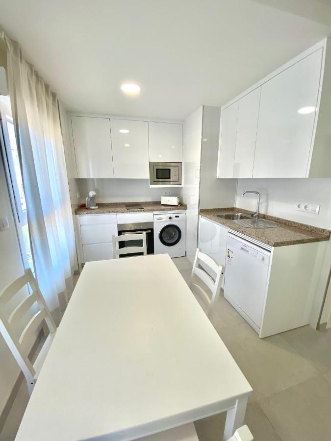 Apartamentos Turisticos Victoria Almuñécar المظهر الخارجي الصورة