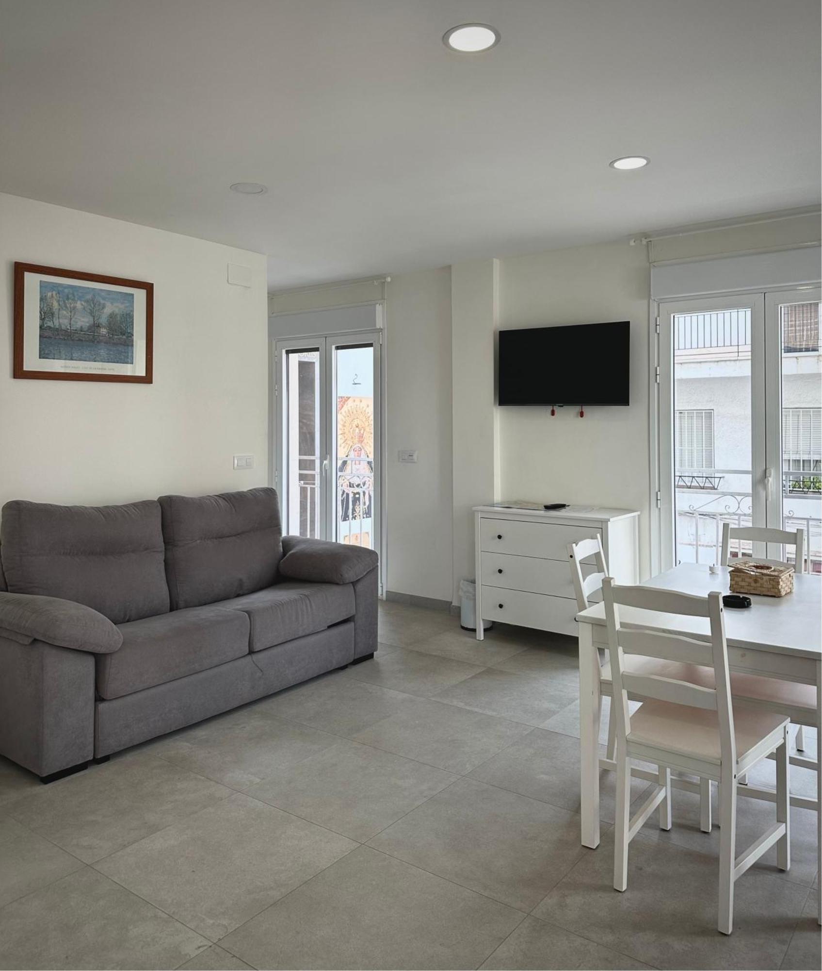 Apartamentos Turisticos Victoria Almuñécar المظهر الخارجي الصورة
