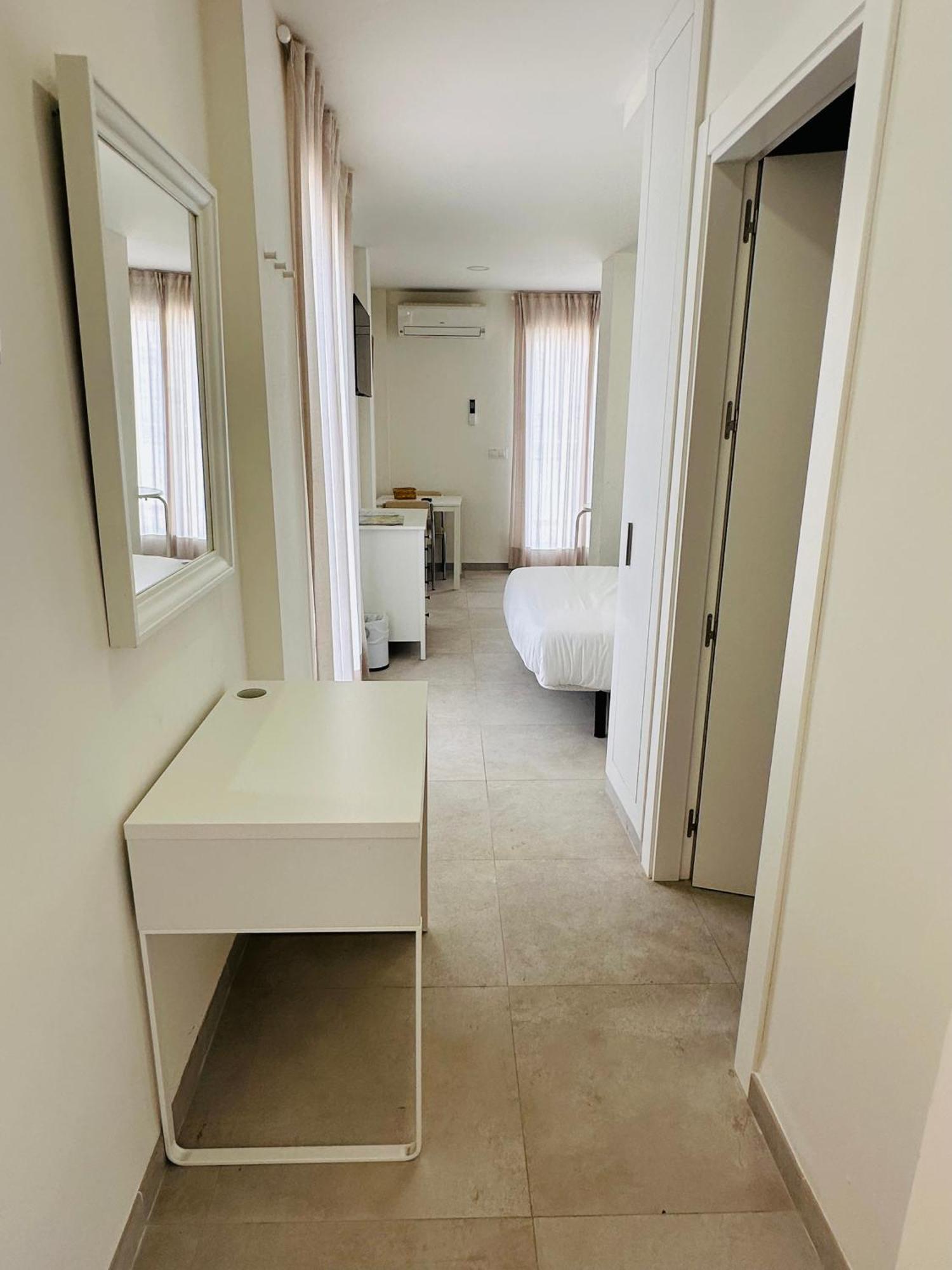 Apartamentos Turisticos Victoria Almuñécar المظهر الخارجي الصورة